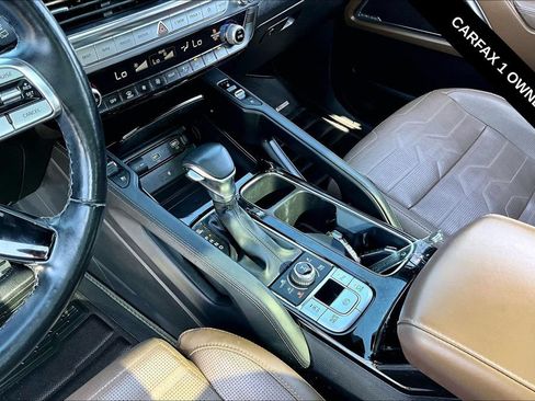 Used 2022 Kia Telluride SX w/ SX Prestige Package AWD/4WD image 8