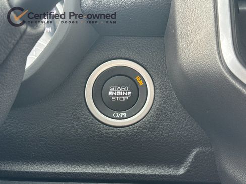 Used 2025 RAM 2500 Big Horn AWD/4WD image 23