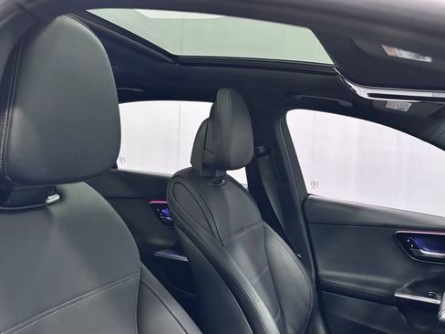 Certified 2023 Mercedes-Benz C 300 4MATIC Sedan image 19