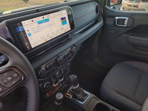 New 2026 Jeep Wrangler Rubicon image 18