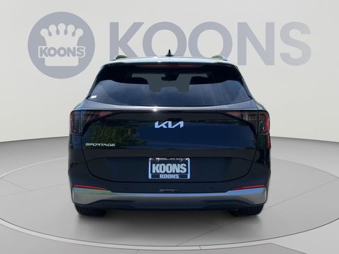New 2026 Kia Sportage EX w/ EX Panorama Roof Package FWD image 10
