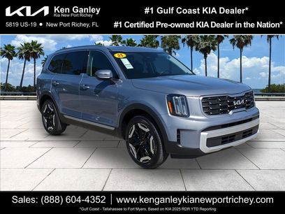 Certified 2025 Kia Telluride S