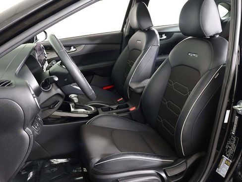 Used 2023 Kia Forte GT-Line w/ GT-Line Premium Package FWD image 29