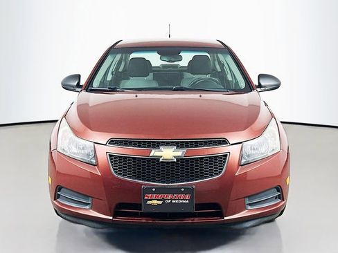 Used 2012 Chevrolet Cruze LS w/ Connectivity Package image 4