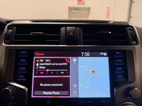 Used 2022 Toyota 4Runner SR5 Premium w/ Moonroof Package image 22