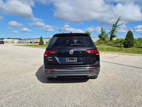 Used 2020 Volkswagen Tiguan SE FWD image 7