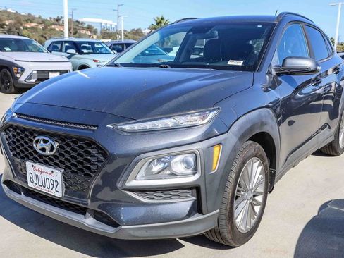 Used 2019 Hyundai Kona SEL FWD image 3