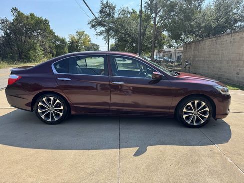 Used 2015 Honda Accord Sport image 33