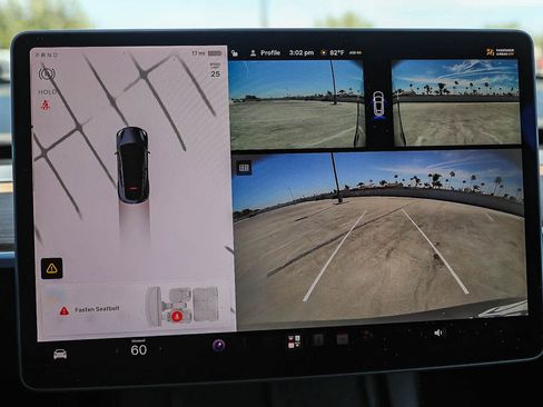 Used 2025 Tesla Model Y Long Range RWD image 20