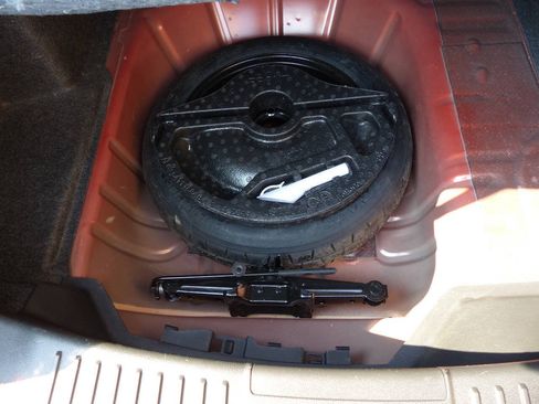 Used 2019 Ford Fiesta SE FWD image 38