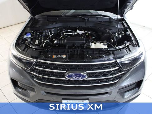 Used 2023 Ford Explorer XLT image 16