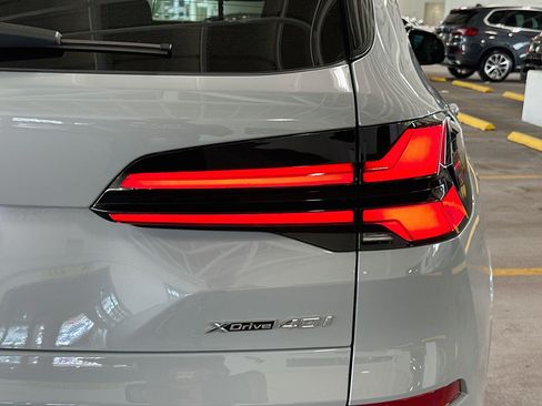 Certified 2024 BMW X5 xDrive40i w/ M Sport Package AWD/4WD image 32