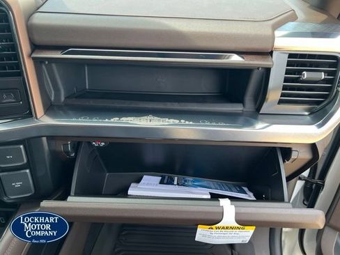 New 2026 Ford F350 4x4 Crew Cab DRW Super Duty image 30