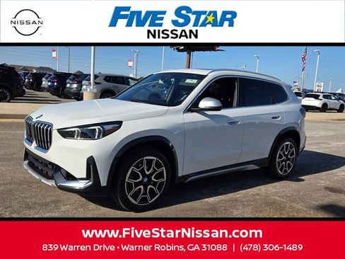 Used 2024 BMW X1 xDrive28i w/ Convenience Package AWD/4WD image 3