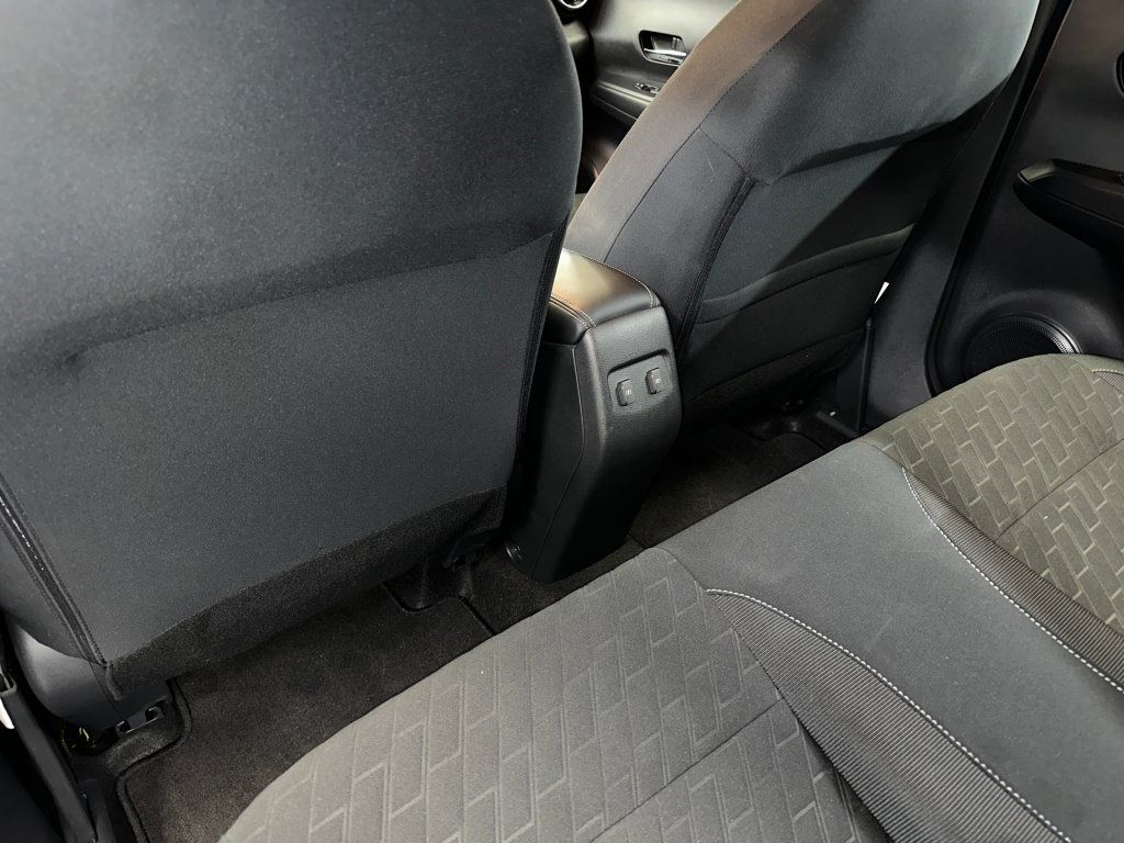 Used 2024 Nissan Kicks SV w/ Exterior Package FWD image 18