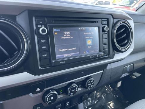 Used 2019 Toyota Tacoma SR5 image 37