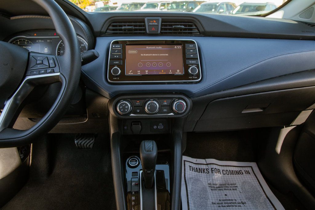 Used 2025 Nissan Versa SV w/ Trunk Package FWD image 15