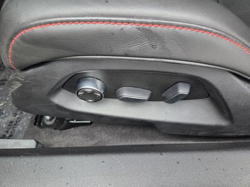 Used 2020 Chevrolet Corvette Stingray Premium Cpe w/ 3LT Preferred Equipment Group RWD image 5