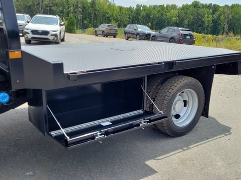 New 2026 RAM 5500 Tradesman w/ Chrome Appearance Group AWD/4WD image 10