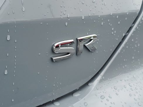 Used 2023 Nissan Kicks SR w/ SR Premium Package FWD image 30