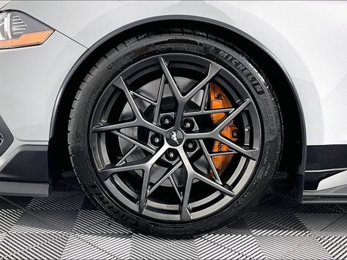Used 2021 Ford Mustang Mach 1 w/ Mach 1 Handling Package RWD image 8
