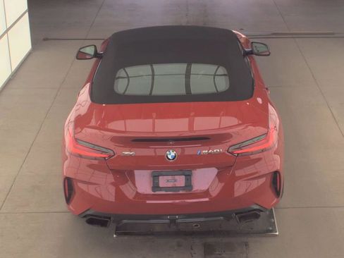 Used 2025 BMW Z4 M40i w/ Premium Package RWD image 2