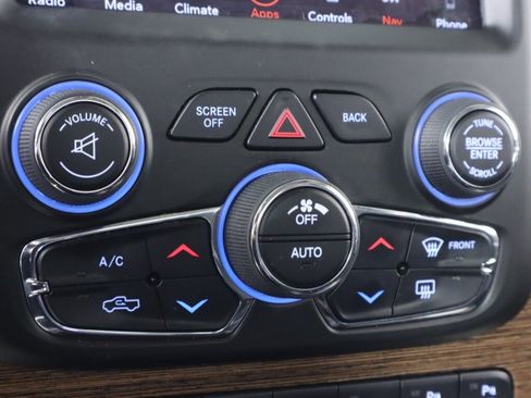 Used 2018 RAM 2500 Laramie w/ Convenience Group image 22