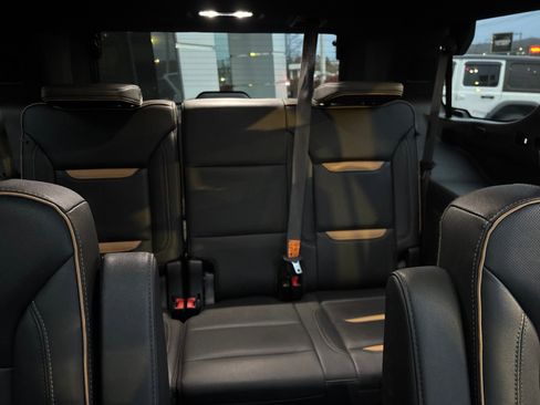 Certified 2023 GMC Yukon AT4 image 35