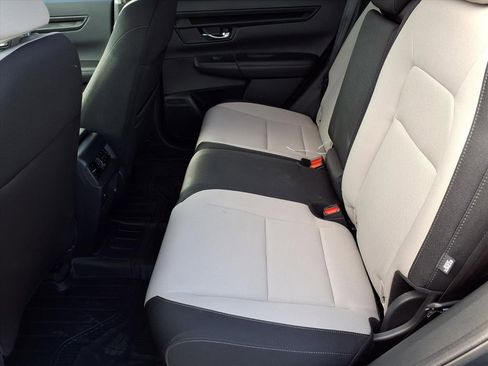 Used 2024 Honda CR-V EX image 11