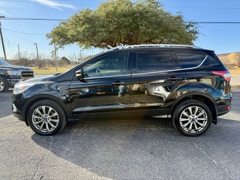 Used 2018 Ford Escape Titanium w/ Ford Safe & Smart Package image 6