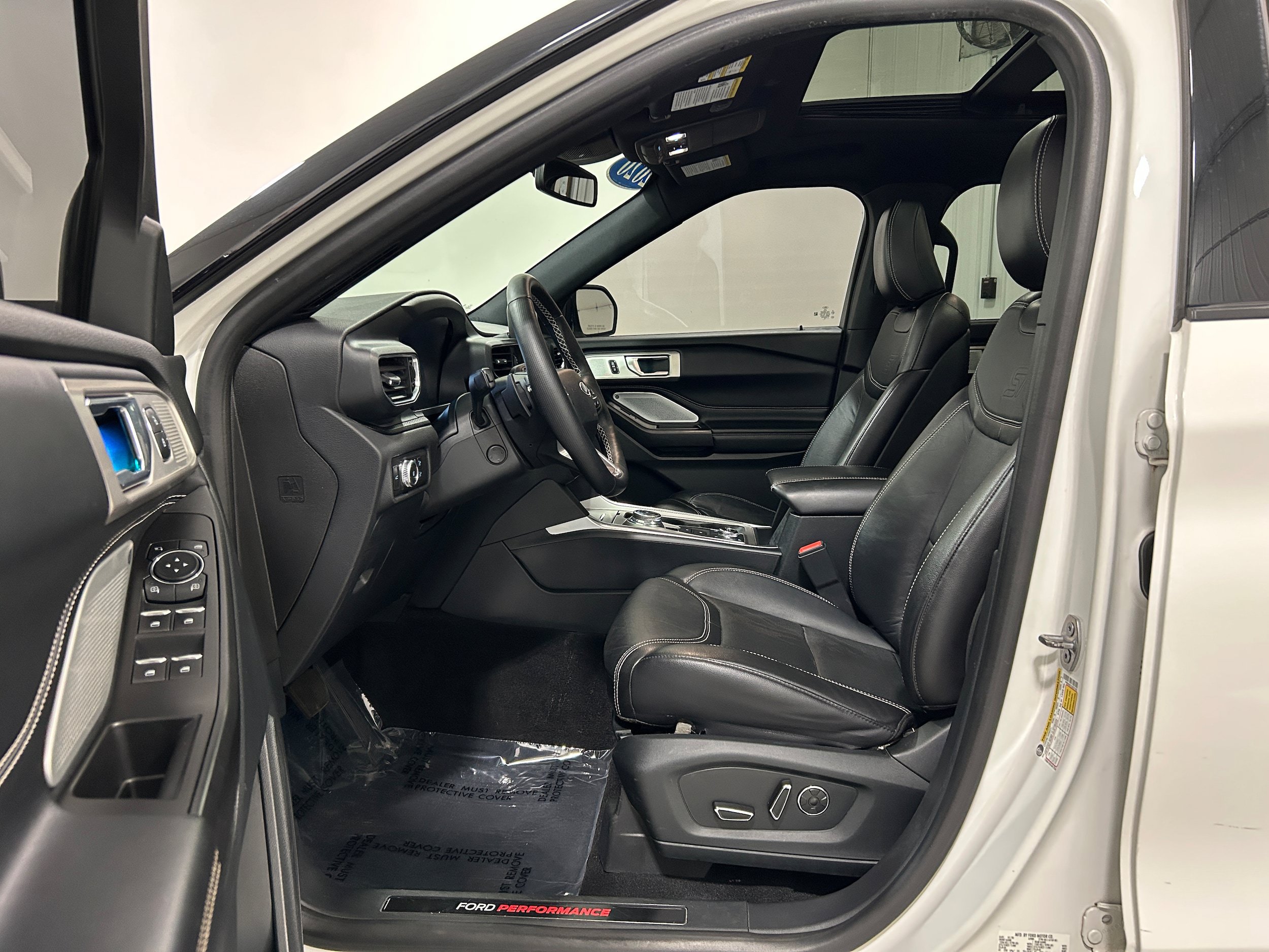 Used 2020 Ford Explorer ST w/ ST Street Pack AWD/4WD image 4