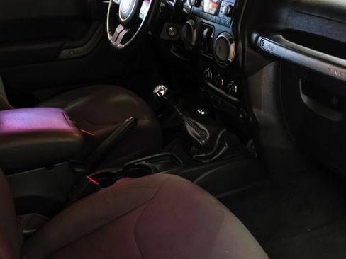 Used 2014 Jeep Wrangler Sport w/ Quick Order Package 23S AWD/4WD image 17