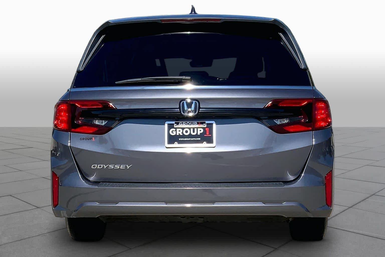 Used 2025 Honda Odyssey EX-L image 5
