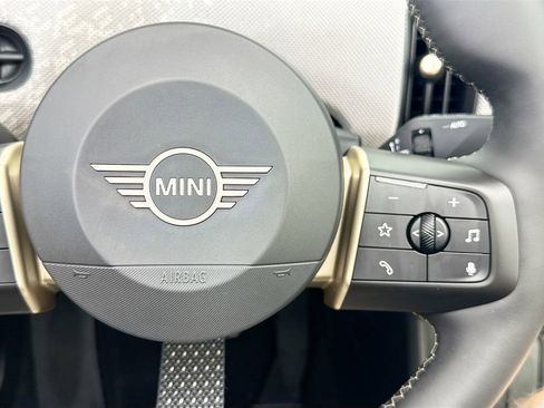 Certified 2025 MINI Cooper S FWD image 16