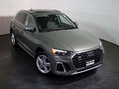Used 2025 Audi Q5 e Premium Plus w/ Premium Plus Package AWD/4WD image 7