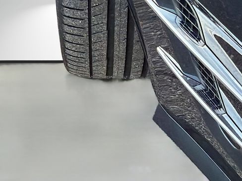 Used 2013 Mercedes-Benz SL 550 image 41