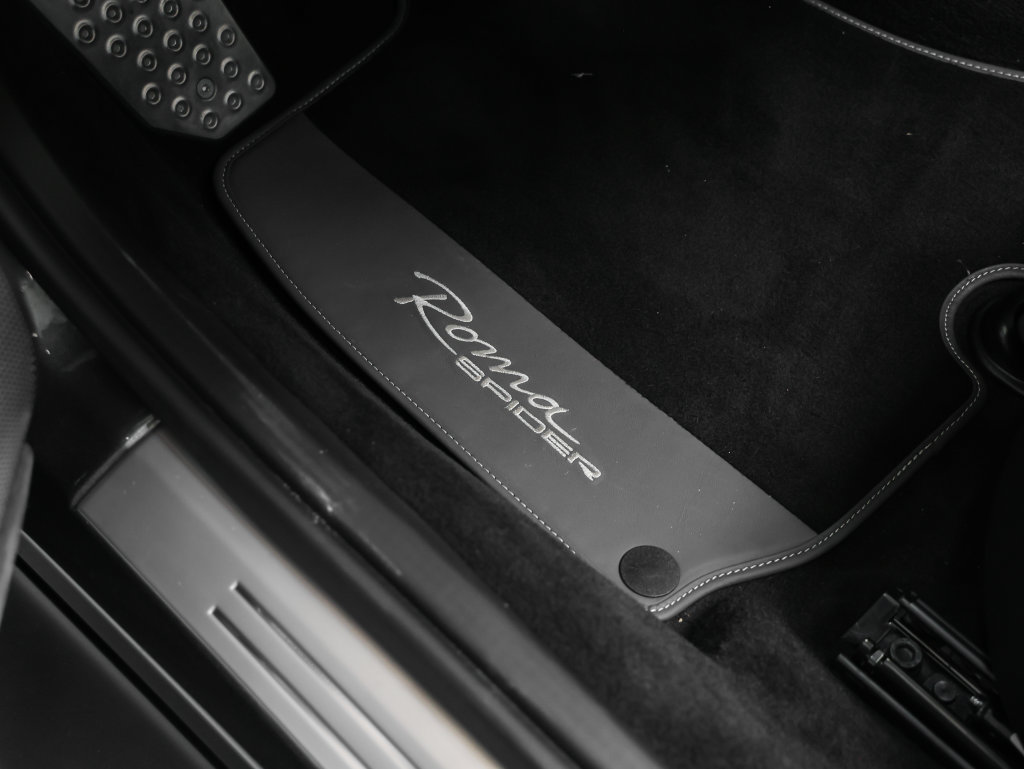 Used 2024 Ferrari Roma Spider RWD image 46