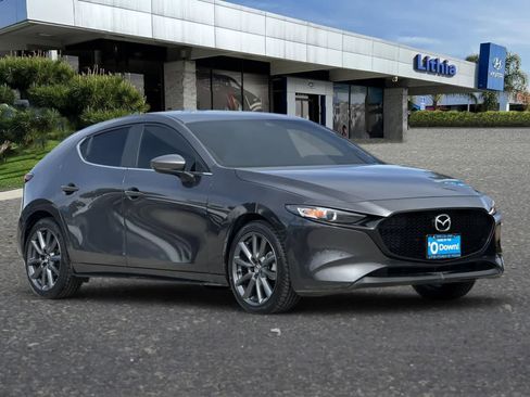 Used 2023 MAZDA MAZDA3 s FWD image 9