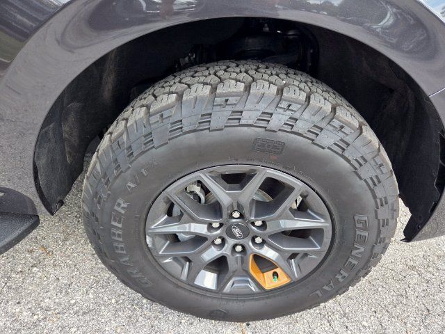 Used 2025 Ford Expedition Tremor AWD/4WD image 9