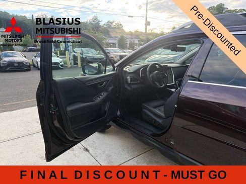 Used 2023 Subaru Outback Touring XT AWD/4WD image 21
