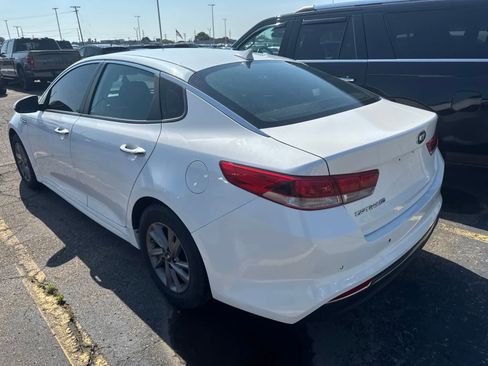 Used 2020 Kia Optima LX FWD image 13