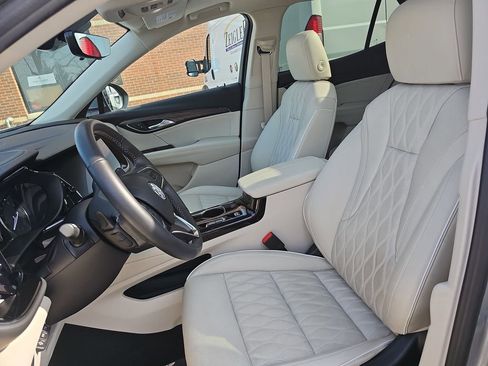 Used 2023 Buick Envision Avenir image 15
