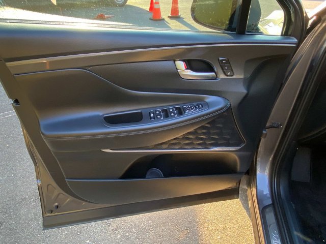 Used 2022 Hyundai Santa Fe Limited AWD/4WD image 12