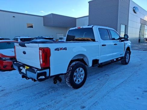 Used 2024 Ford F250 XLT image 6