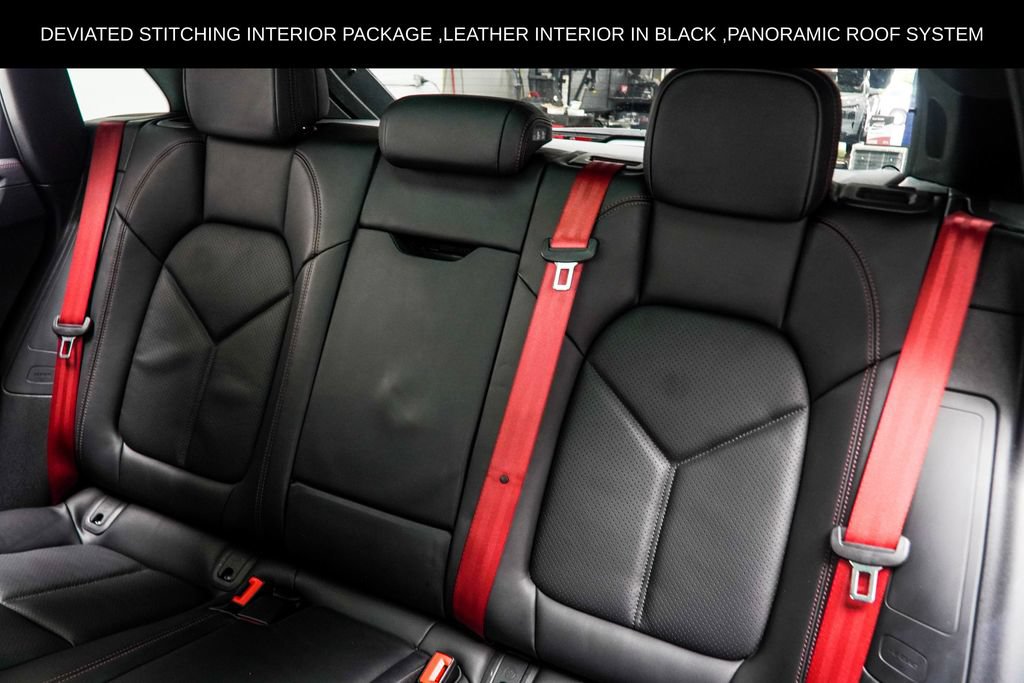 Used 2023 Porsche Macan S AWD/4WD image 46