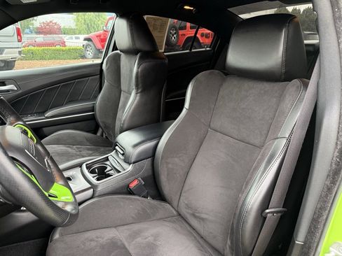 Used 2023 Dodge Charger R/T w/ Plus Group image 12