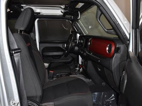 Used 2023 Jeep Wrangler Unlimited Rubicon w/ Xtreme Recon 35" Tire Package image 26