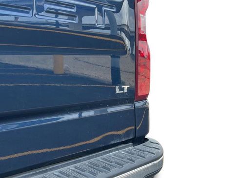 Used 2023 Chevrolet Silverado 1500 LT image 31