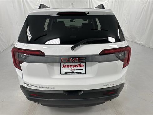 Used 2023 GMC Acadia AT4 image 4