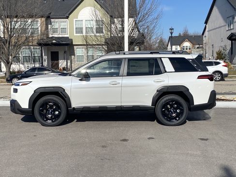 New 2026 Subaru Outback Limited image 3